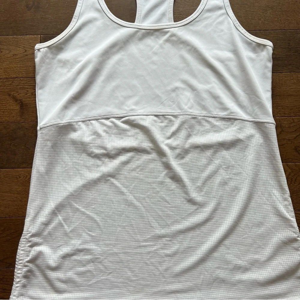 Fabletics Tank Top - Picture 3 of 8
